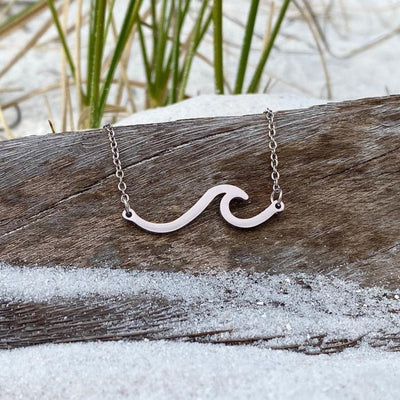 Silver Sea Wave Necklace "Beach Walk" – Elegant & natural