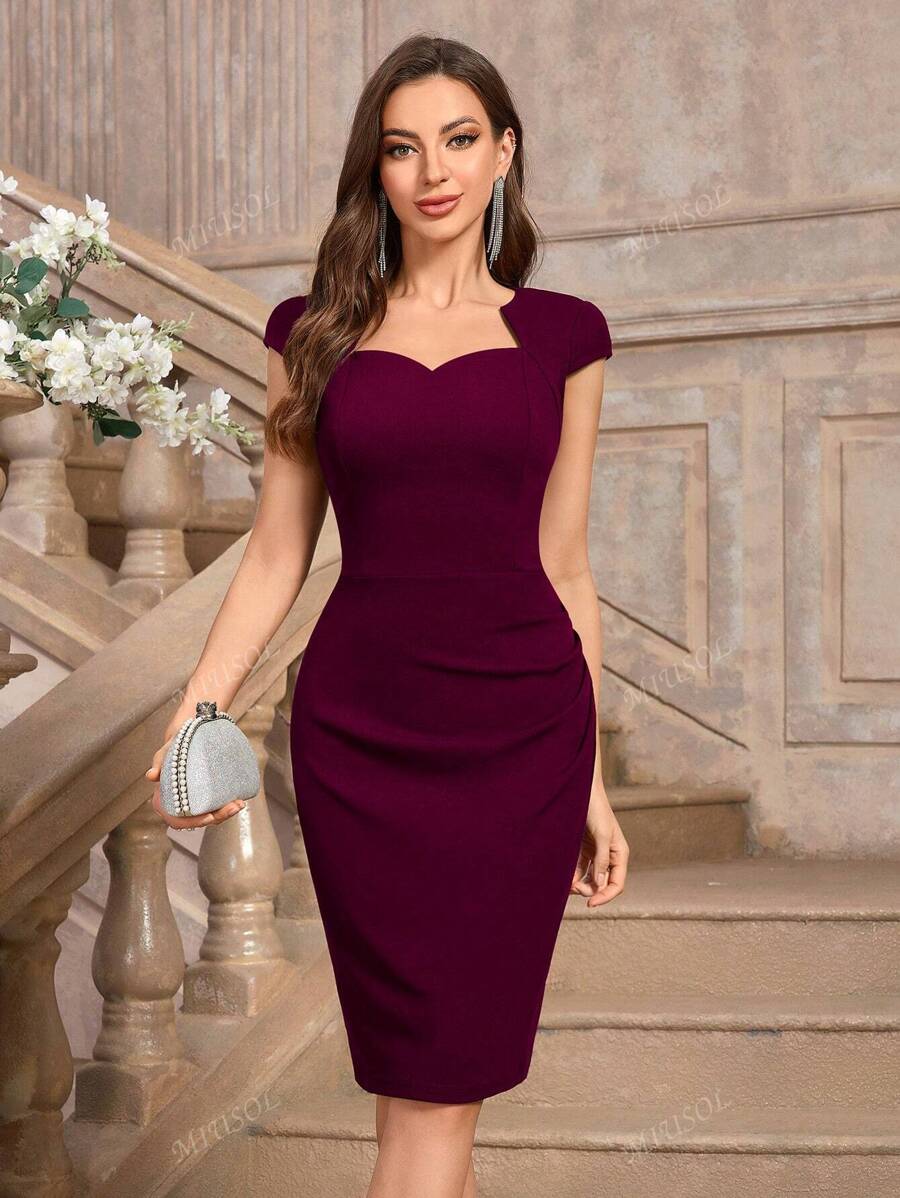 Solid dress "Cocktail Hour" – Elegant & refined