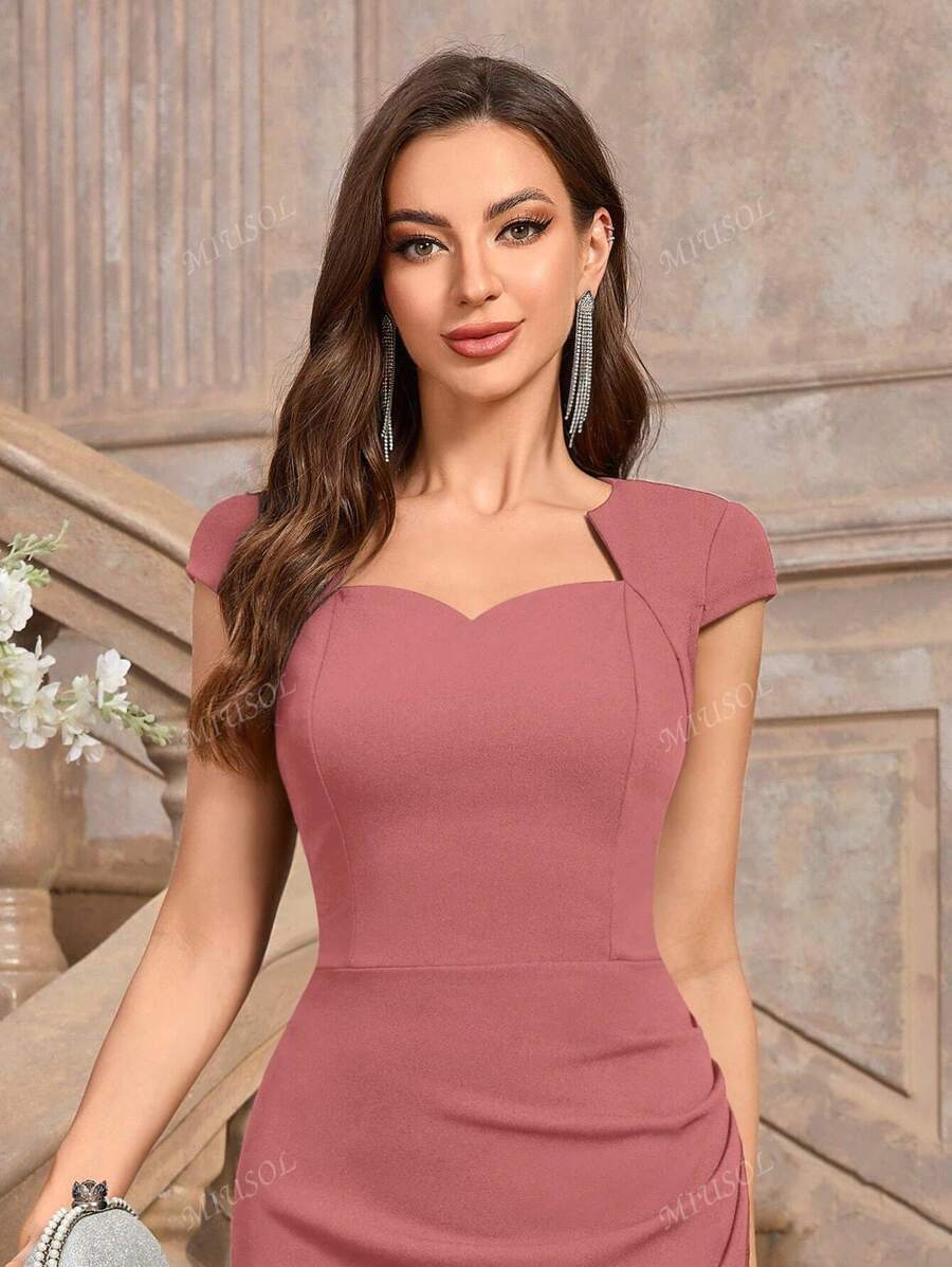 Solid dress "Cocktail Hour" – Elegant & refined
