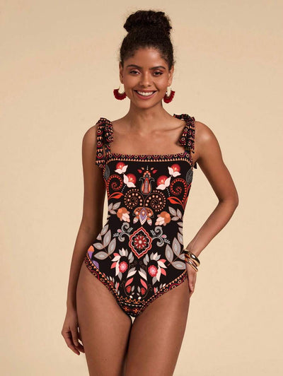 Nylon one-piece "Beach Walk" – Carefree & beautiful