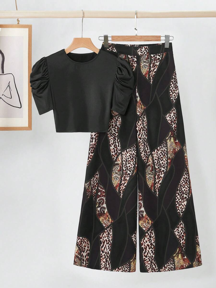 Geometric print t-shirt and wide leg pants set "Sunday Picnic" – Chic & casual