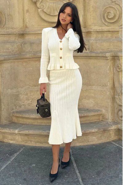 Two-Piece Set – Elegant & refined