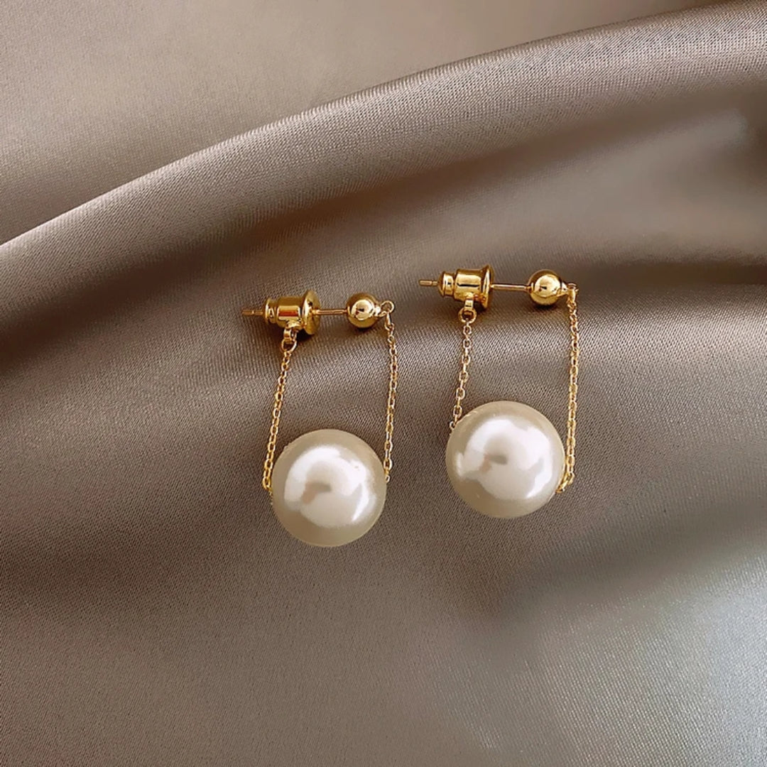 Dangling pearl gold earrings "Cocktail Hour" – Elegant & refined