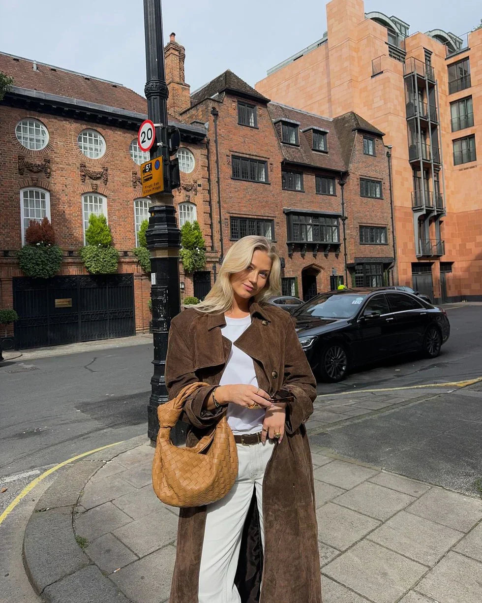 Velvet trench "Weekend Getaway" – Elegant & refined