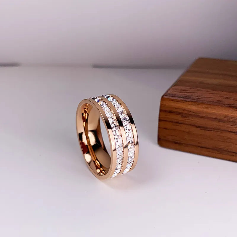 Serene Elegance Reflected Ring