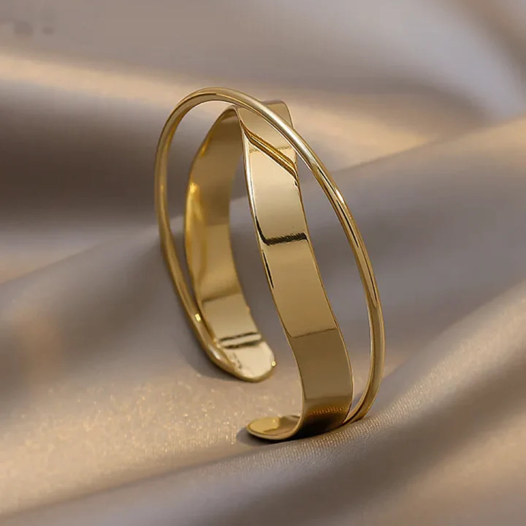 Classic golden bracelet "Cocktail Hour" – Elegant & refined