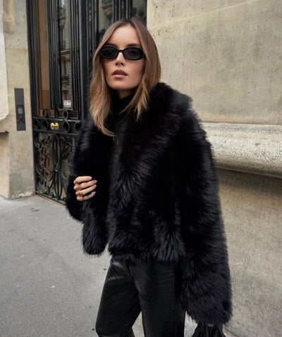 Luxurious fur coat "City Rooftop" – Elegant & refined