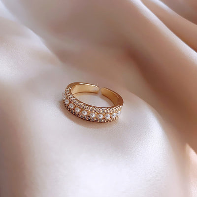 Gold and pearl ring "Romantic Dinner" – Elegant & refined