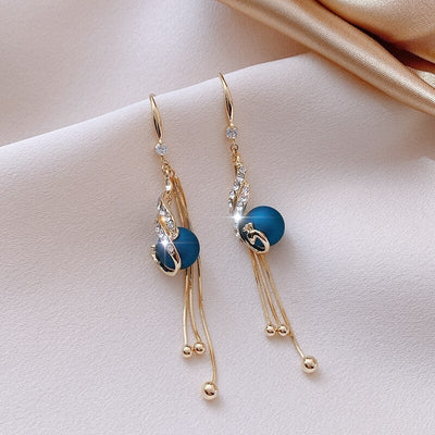 Blue bead earrings "Cocktail Hour" – Joyful & polished