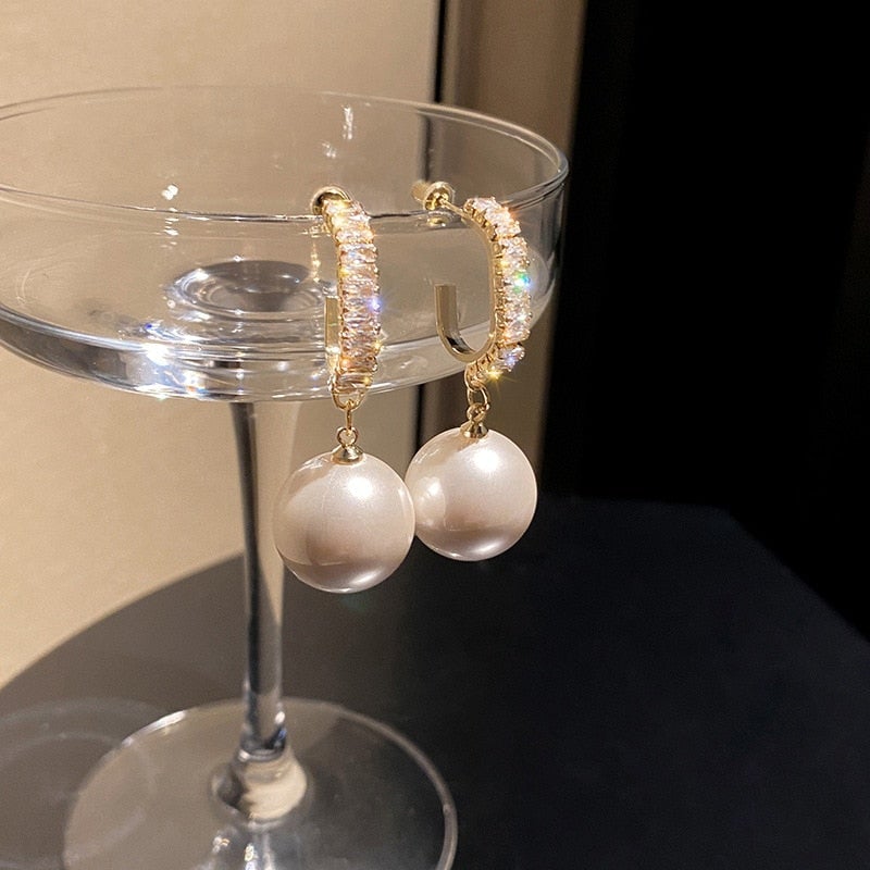 Luxury Pearl and Zirconia Earrings "Cocktail Hour" – Elegant & refined