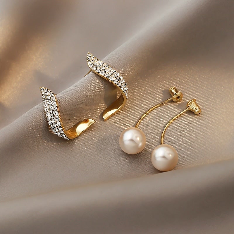 Gold pearl earrings "Cocktail Hour" – Elegant & refined