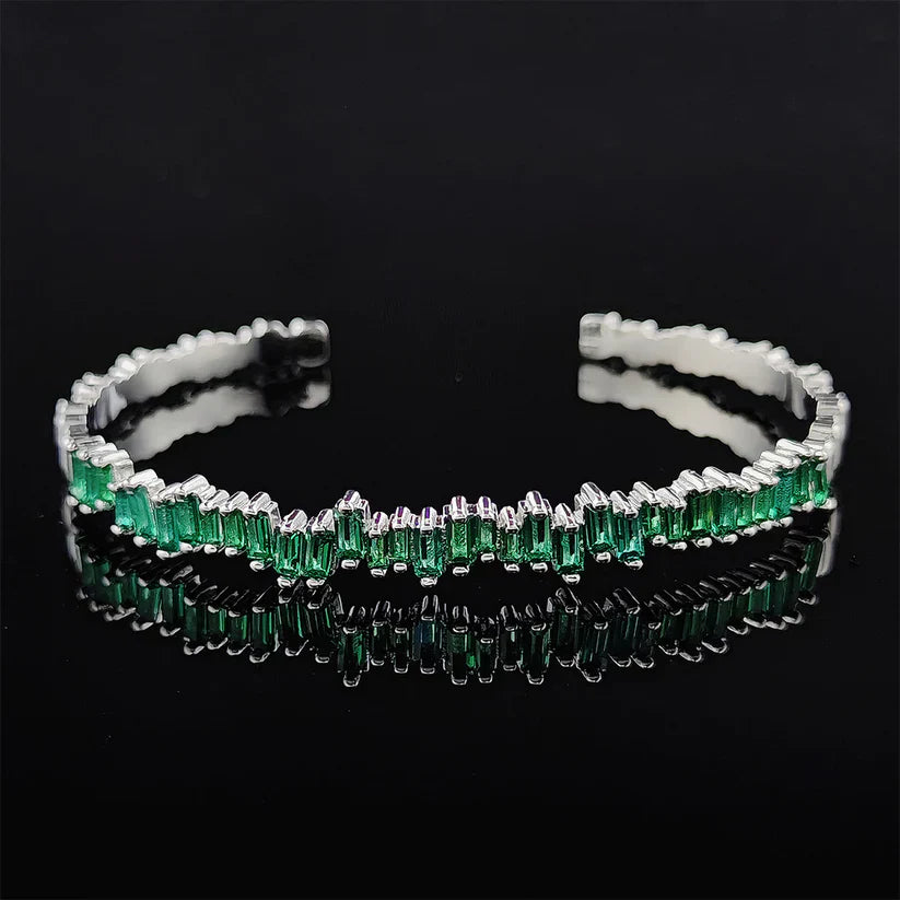 Milena Elegance Emerald Ring