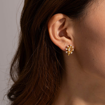Elegant Earrings & Natural Pearls