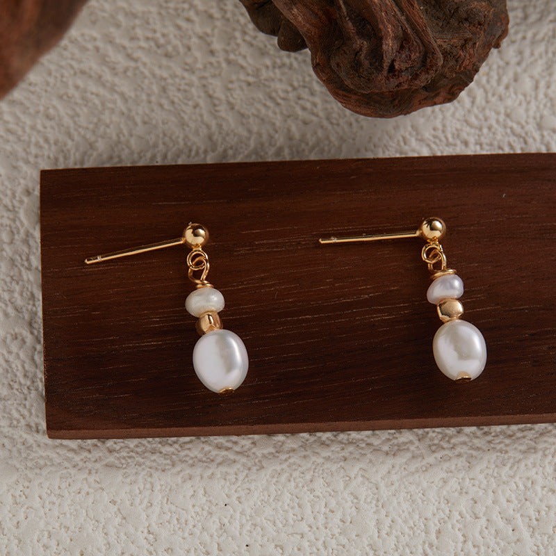 Retro Silver Daisy Earrings