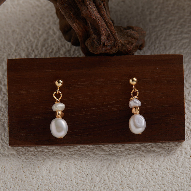 Retro Silver Daisy Earrings