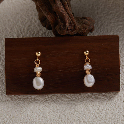 Retro Silver Daisy Earrings