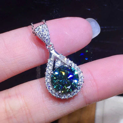 Emerald Grace Silver Necklace