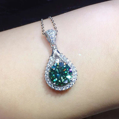 Emerald Grace Silver Necklace