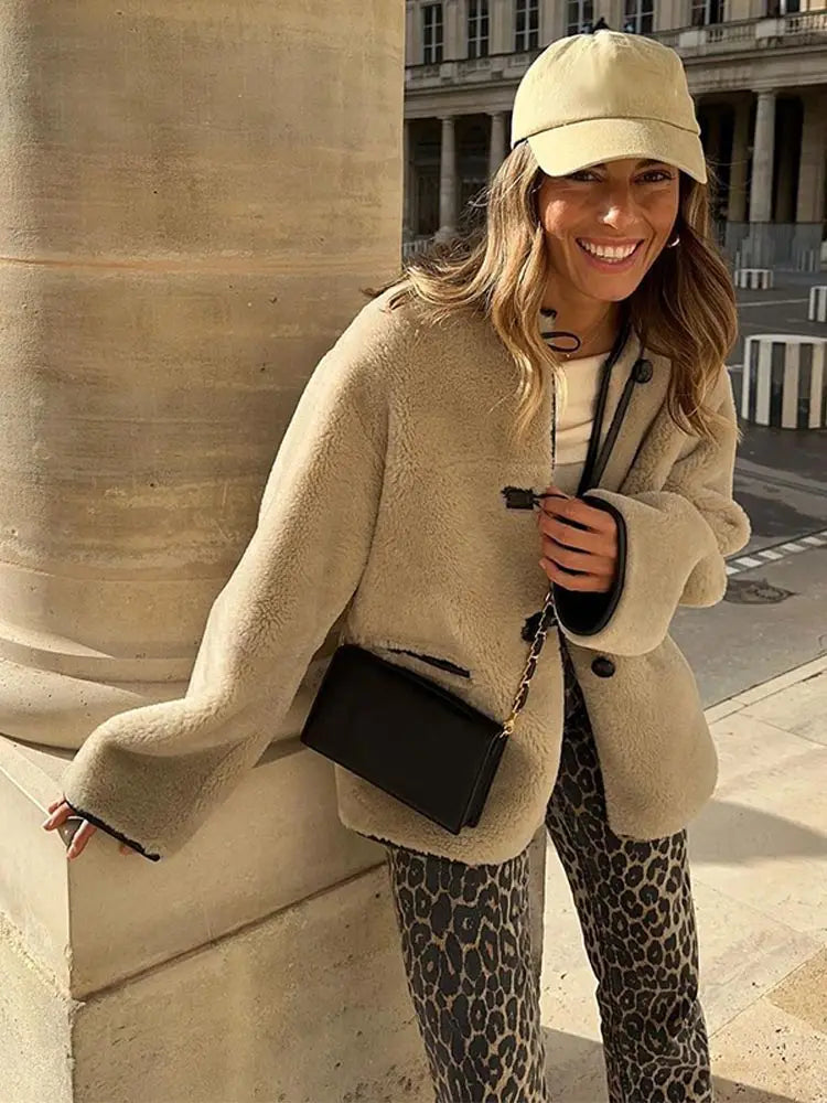 Fluffy coat "Sunday Picnic" – Soft & sophisticated