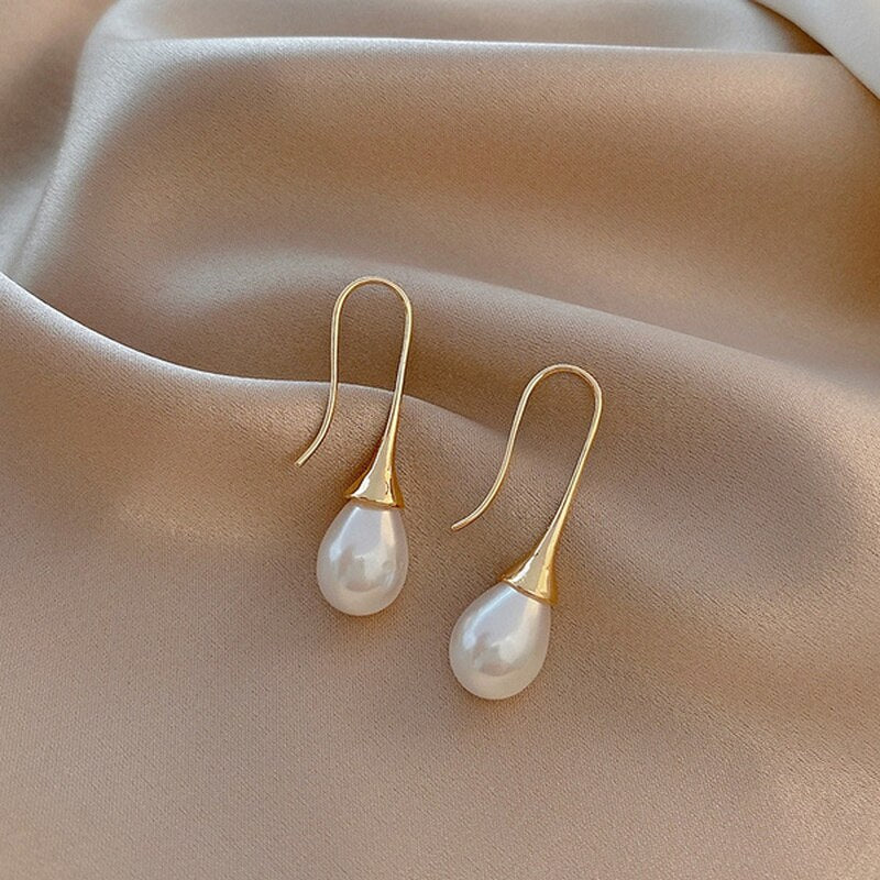 Elegant pearl drop earrings "Romantic Dinner" – Timeless & chic