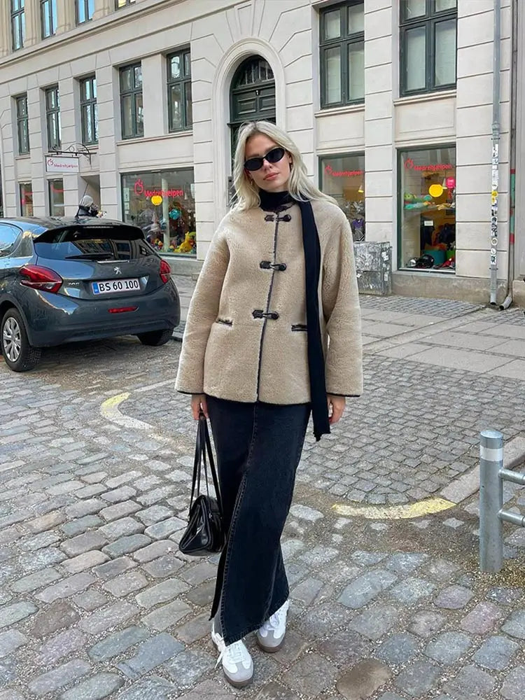 Fluffy coat "Sunday Picnic" – Soft & sophisticated
