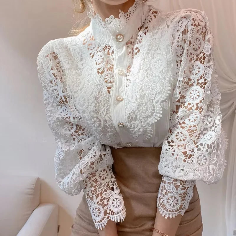 Lace blouse "Garden Party" – Elegant & refined