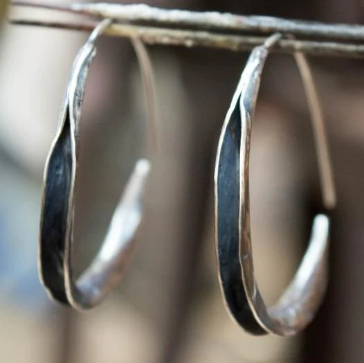 Large circle single earrings "Cocktail Hour" – Elegant & refined