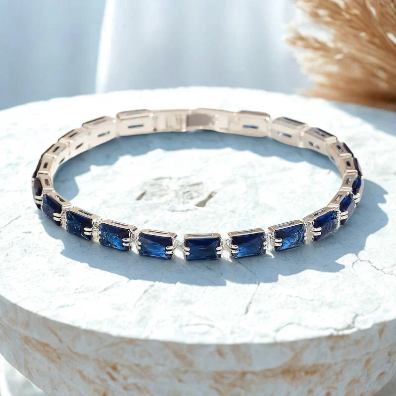 Thalindra Elegance Blue Bracelet