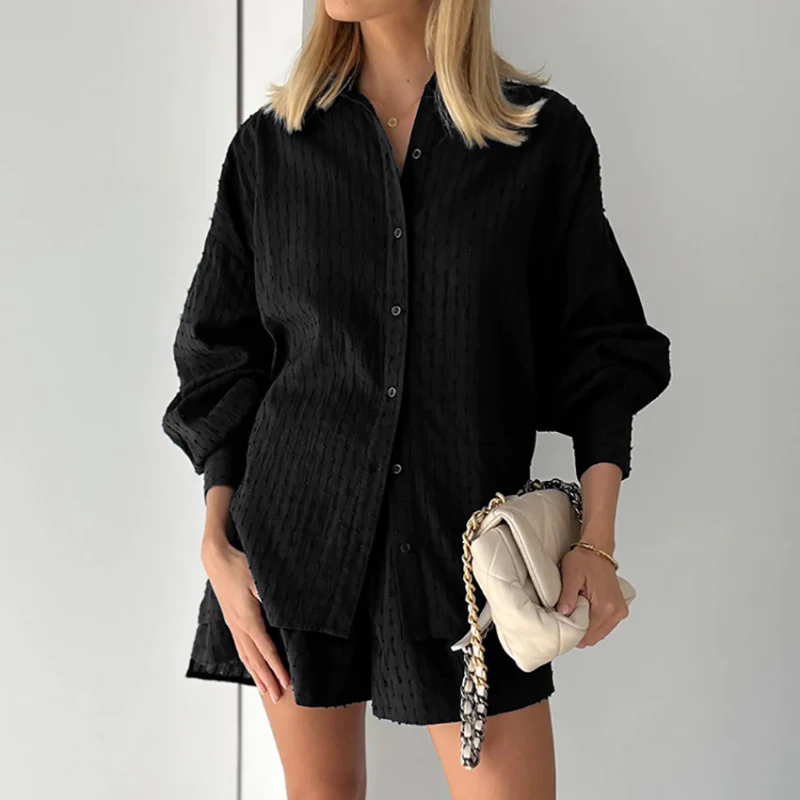 Lilly Two-Piece Set – Elegant & refined
