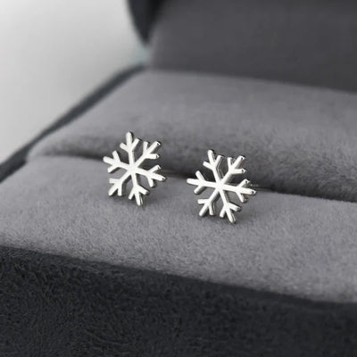 Sterling silver snowflake stud earrings "Cocktail Hour" – Elegant & refined
