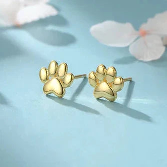 Tiny Paw Print Stud Earrings "Sunday Picnic" – Joyful & delicate
