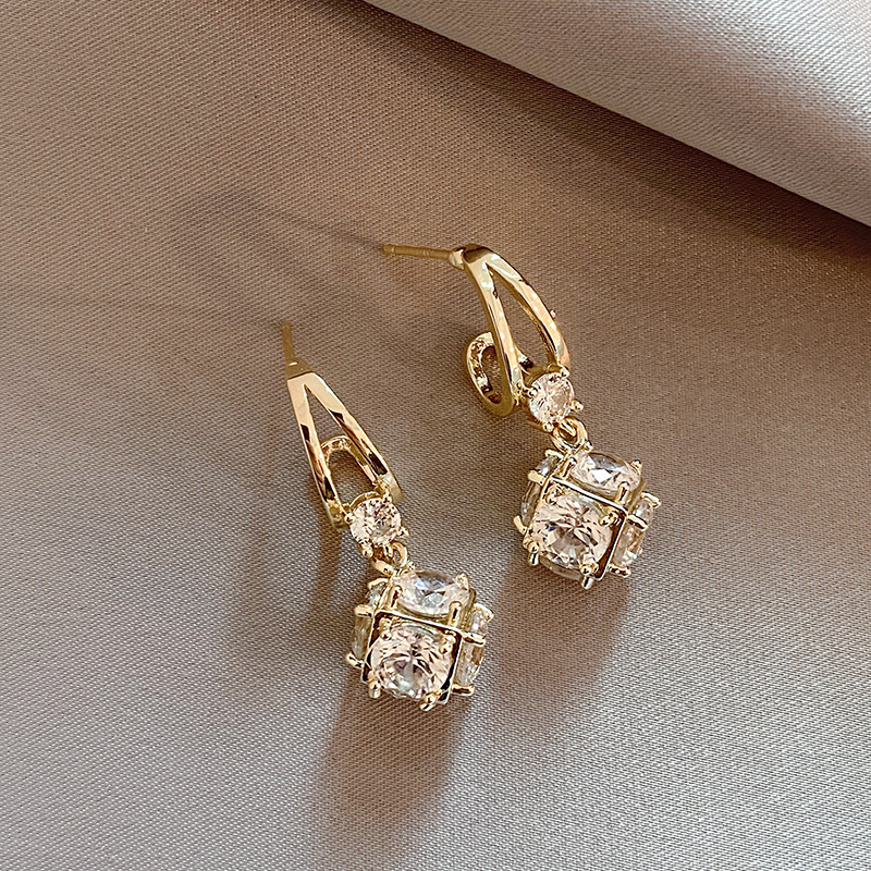 Cubic Zirconium earrings "Romantic Dinner" – Elegant & refined