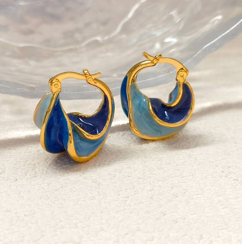 Vintage Handpainted Blue Earrings "Garden Party" – Elegant & refined
