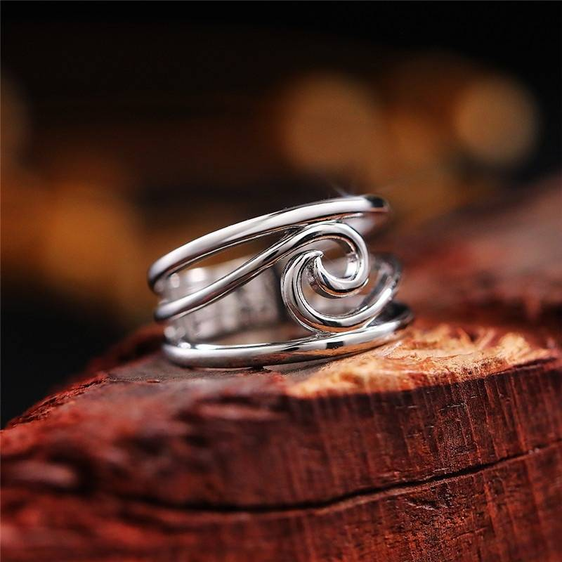 Vintage silver wave ring "Sunset Soirée" – Elegant & vibrant