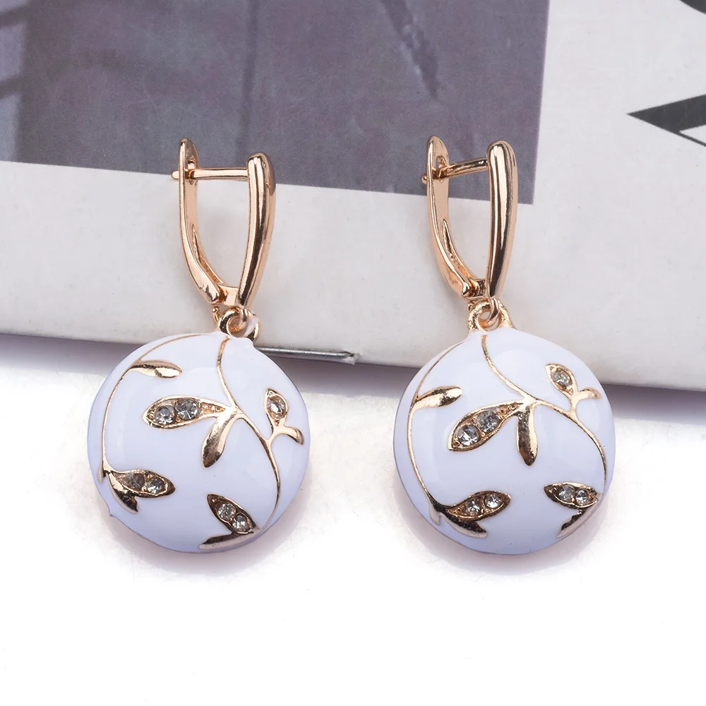 Vintage white & gold earrings "Cocktail Hour" – Elegant & refined