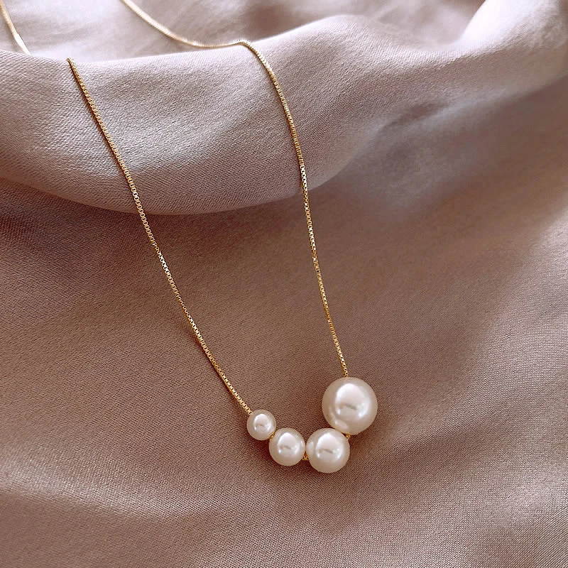 Pearl necklace "Romantic Dinner" – Elegant & refined