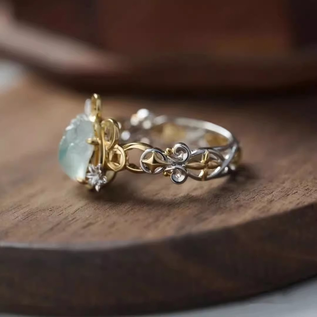 Vintage ring in gold and silver with moon crystals – Elegant & refined