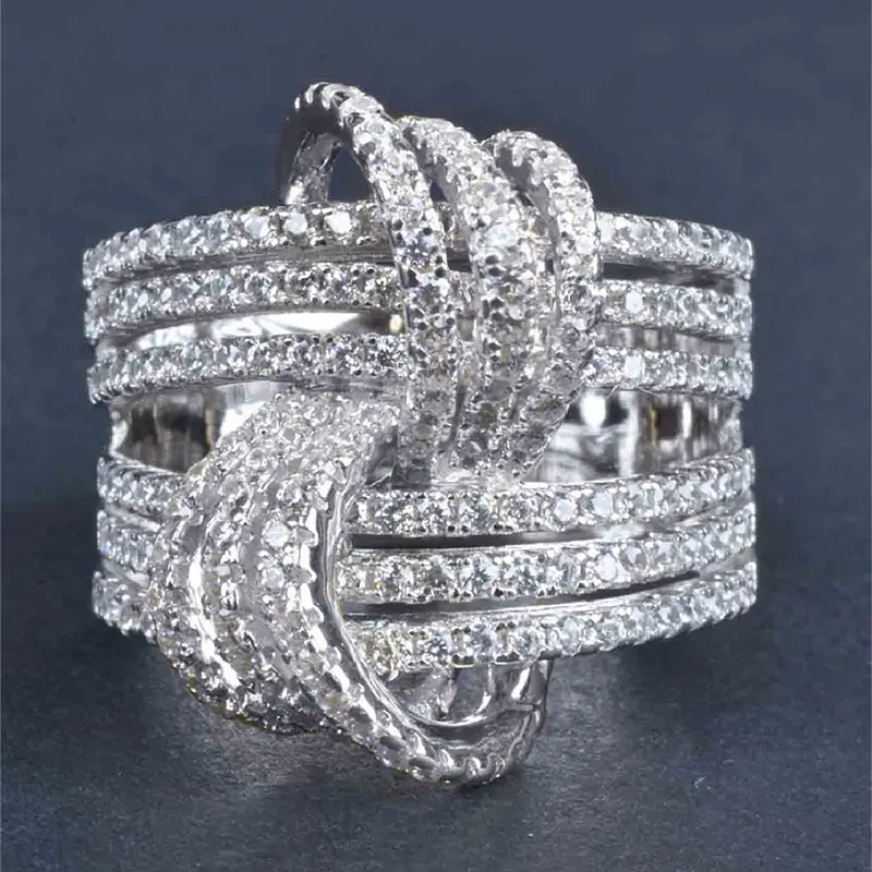 Bright braided silver ring "Cocktail Hour" – Elegant & refined