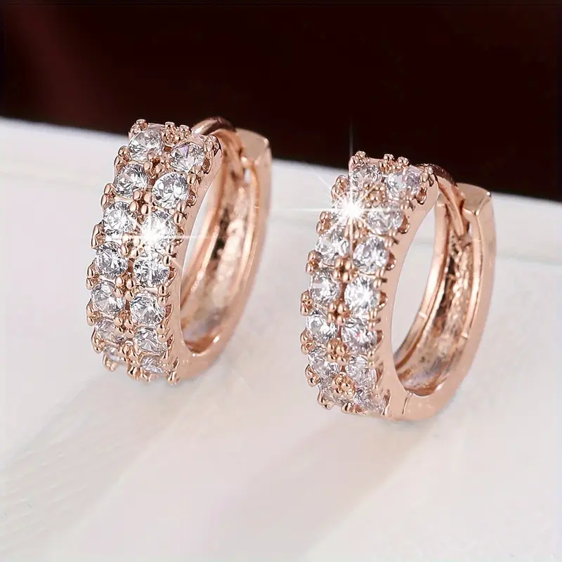 Bright Rose Stud Earrings "Garden Party" – Elegant & refined