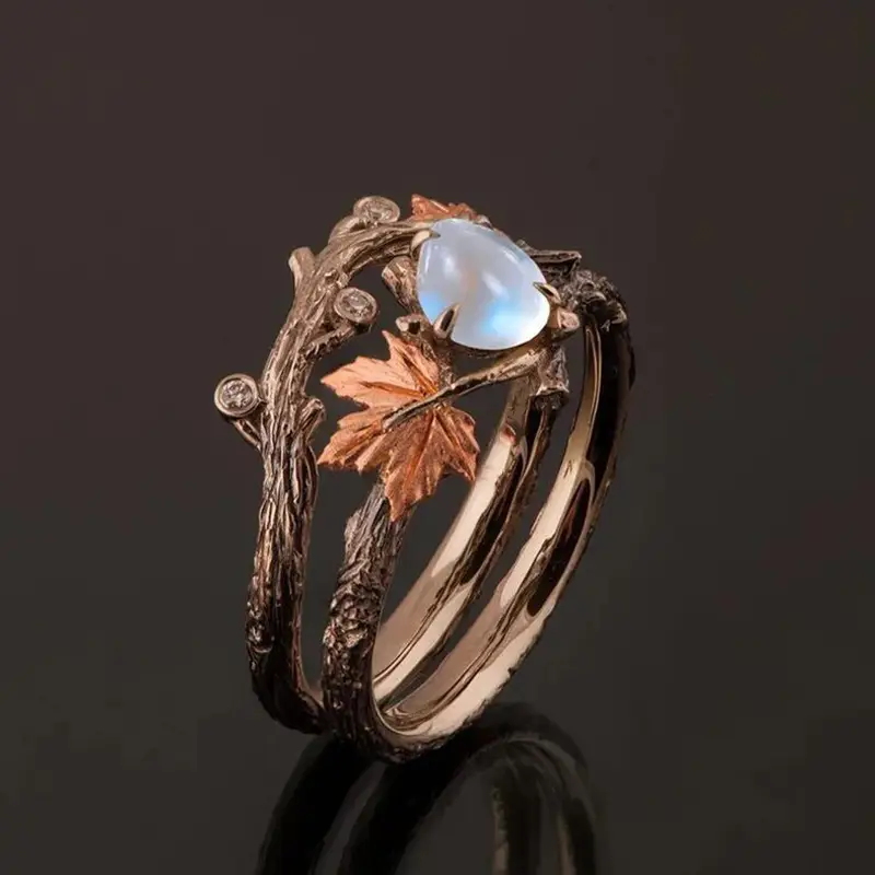Moonstone ring "Sunday Picnic" – Elegant & natural