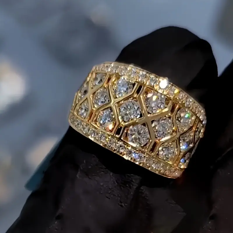 Bright gold ring "Cocktail Hour" – Elegant & refined