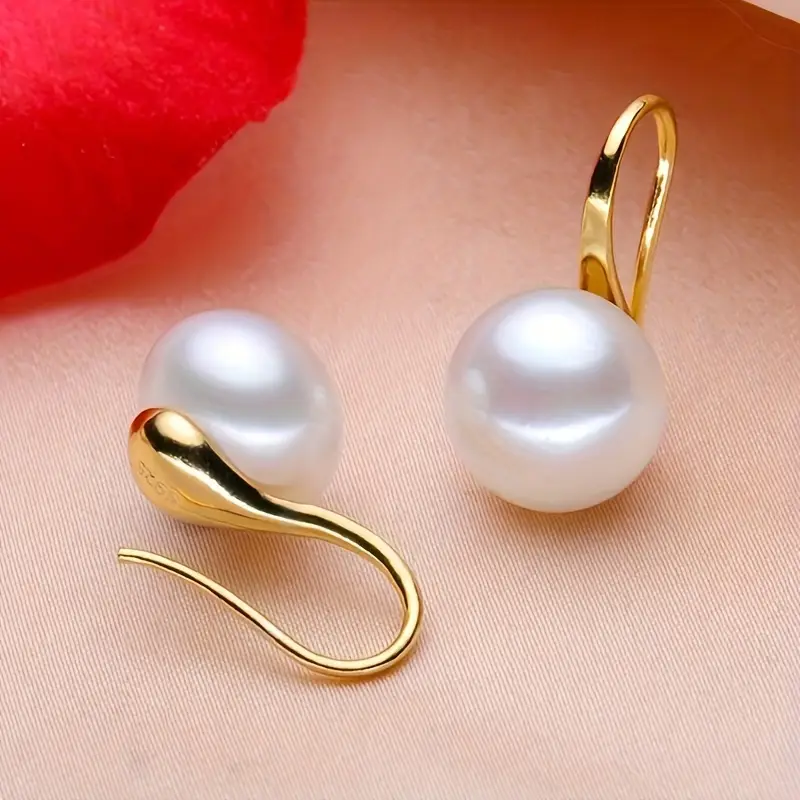 Small drop pearl gold earrings "Cocktail Hour" – Chic & casual
