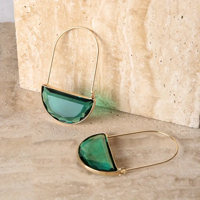Green glass earrings "Cocktail Hour" – Elegant & refined