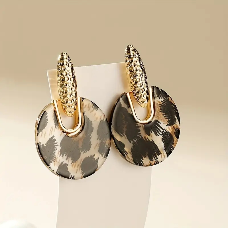 Rounded leopard print golden earrings "Cocktail Hour" – Elegant & refined