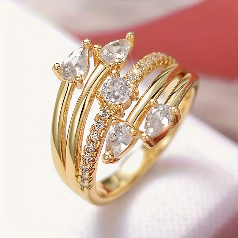 Zirconia Brilliance Gold Ring "Romantic Dinner" – Elegant & refined