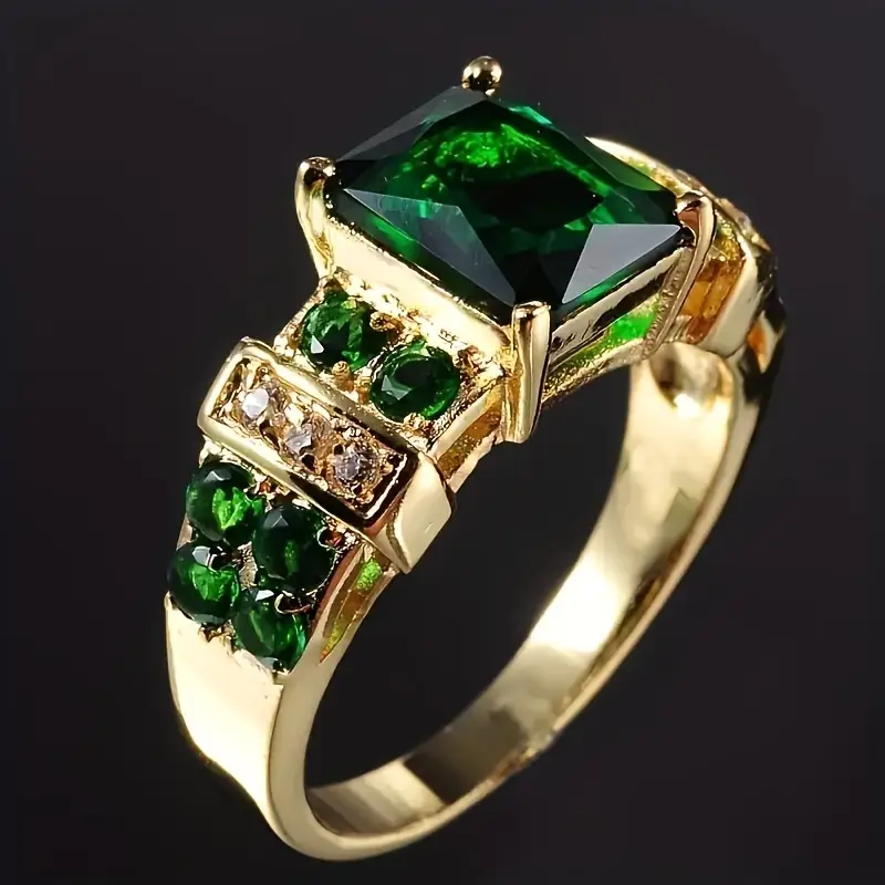Emerald gold ring "Romantic Dinner" – Elegant & refined