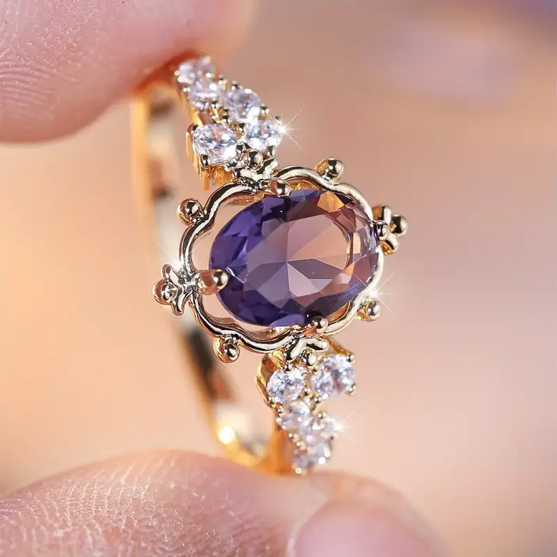 Violet bright gold ring