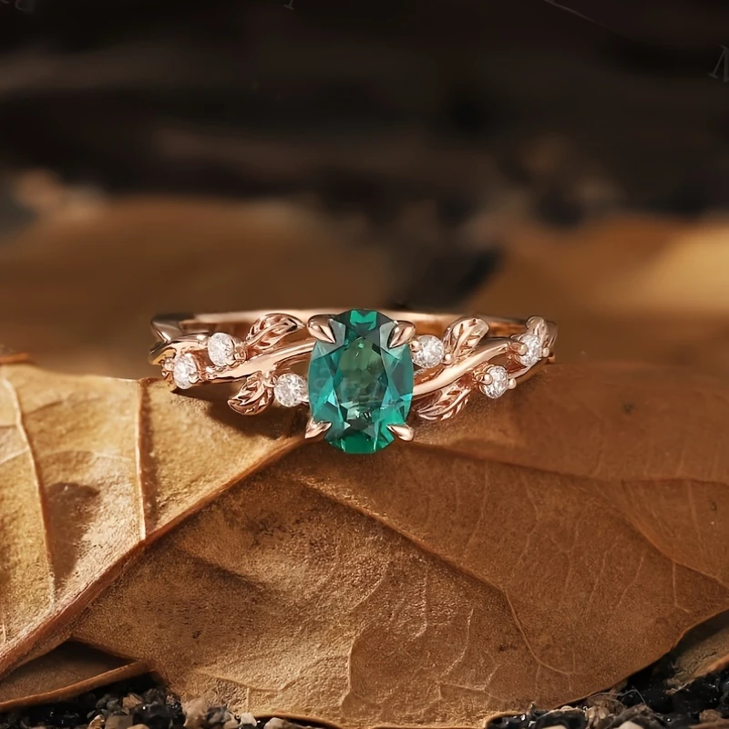 Green rose crystal ring