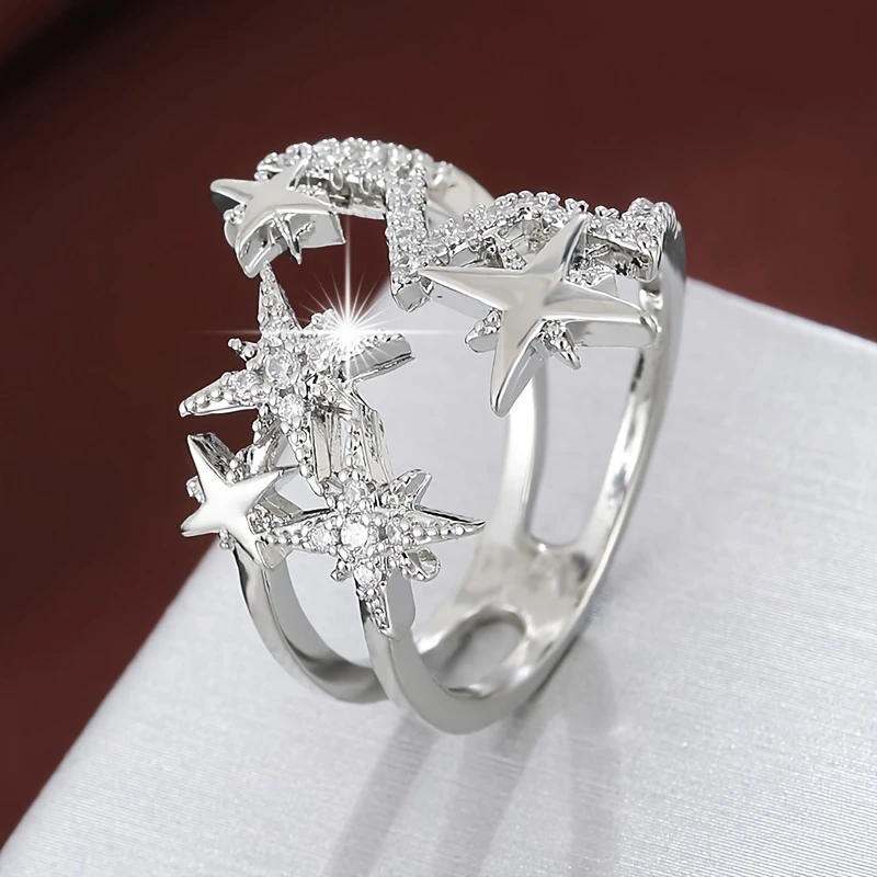 Sparkling Star Silver Ring "Cocktail Hour" – Elegant & refined