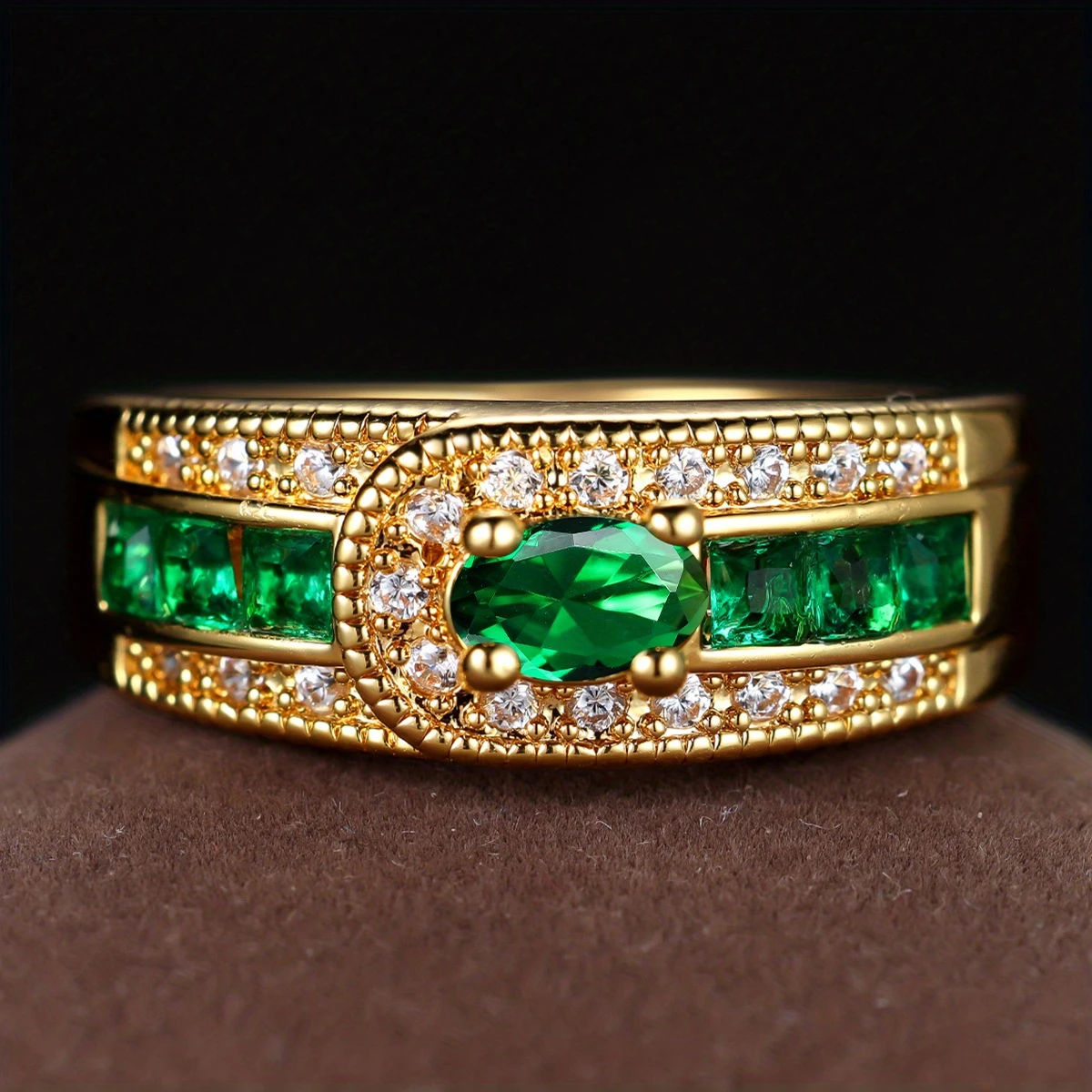 Vintage green zirconia gold ring "Romantic Dinner" – Elegant & refined